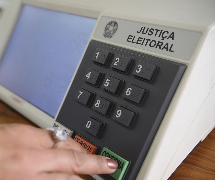 O que dizem os candidatos sobre primeira pesquisa eleitoral para prefeito de Maringá?