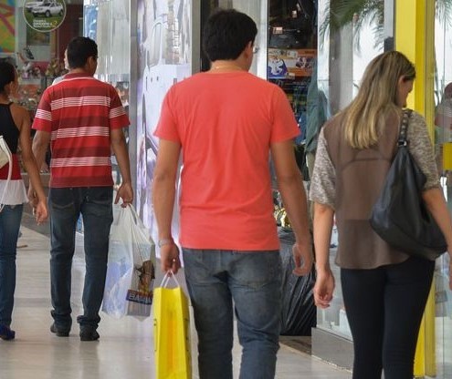 Shoppings de Maringá reabrem nessa sexta-feira (8), diz sindicato da categoria
