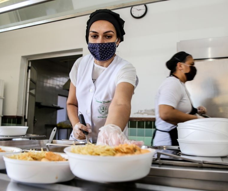 Empresa de Cascavel vai gerir os restaurantes populares de Maringá