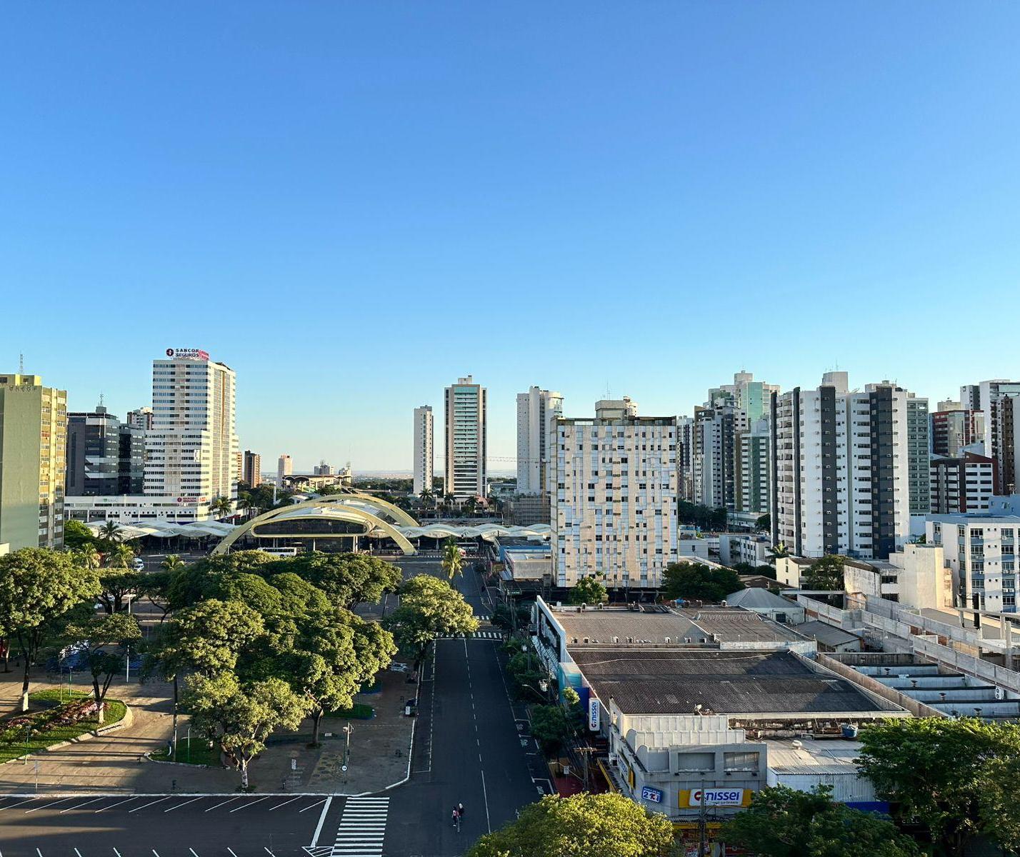 Terça-feira (3) segue com previsão de calor intenso em Maringá