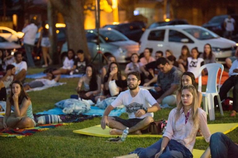 Filme brasileiro “O Palhaço” será exibido na praça da biblioteca Palmeiras