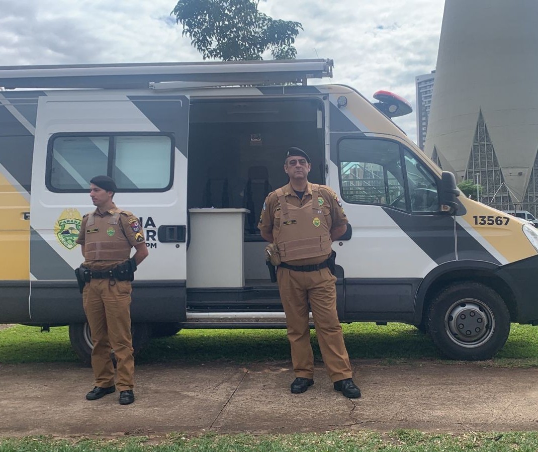 Polícia Militar faz patrulhamento nos locais de votação em Maringá