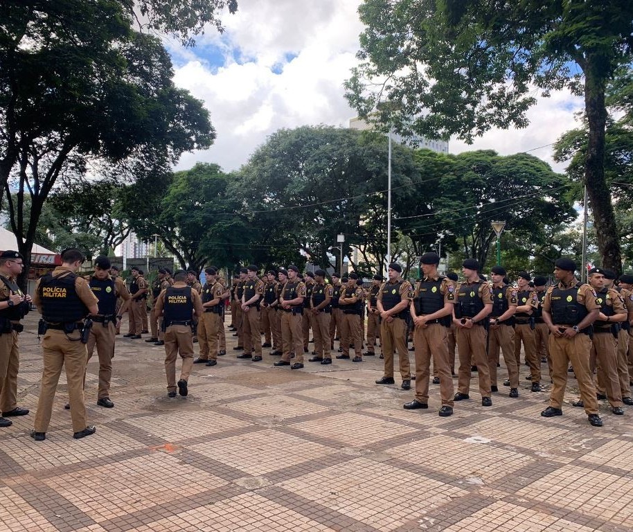 Alunos da EsFAEP reforçam policiamento em Maringá e região
