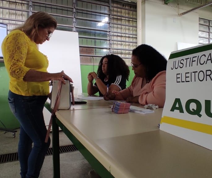 Prazo para eleitor justificar ausência no 1º turno é de 60 dias