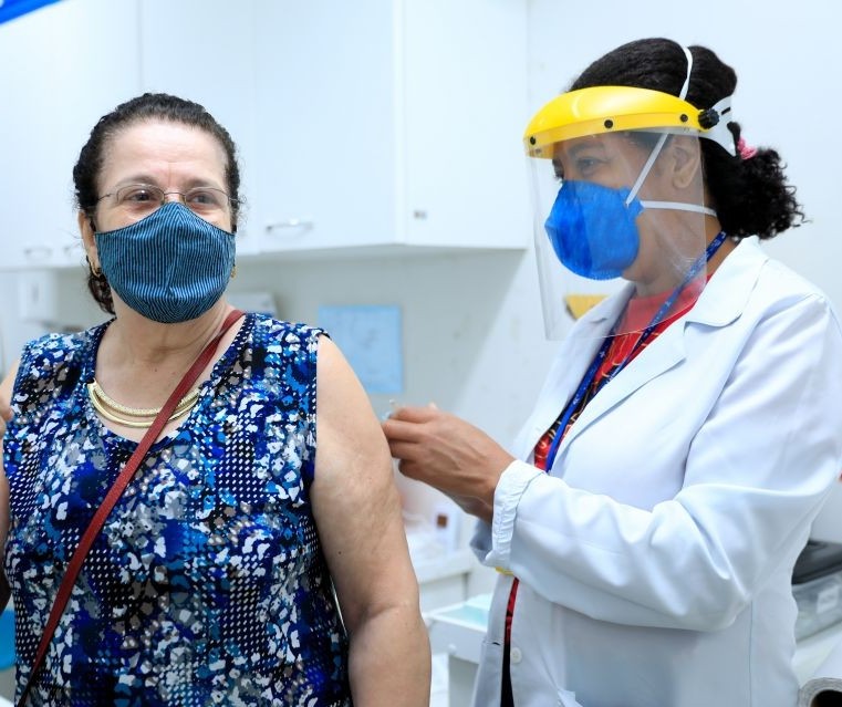Vacina da gripe é liberada para a população geral em Maringá