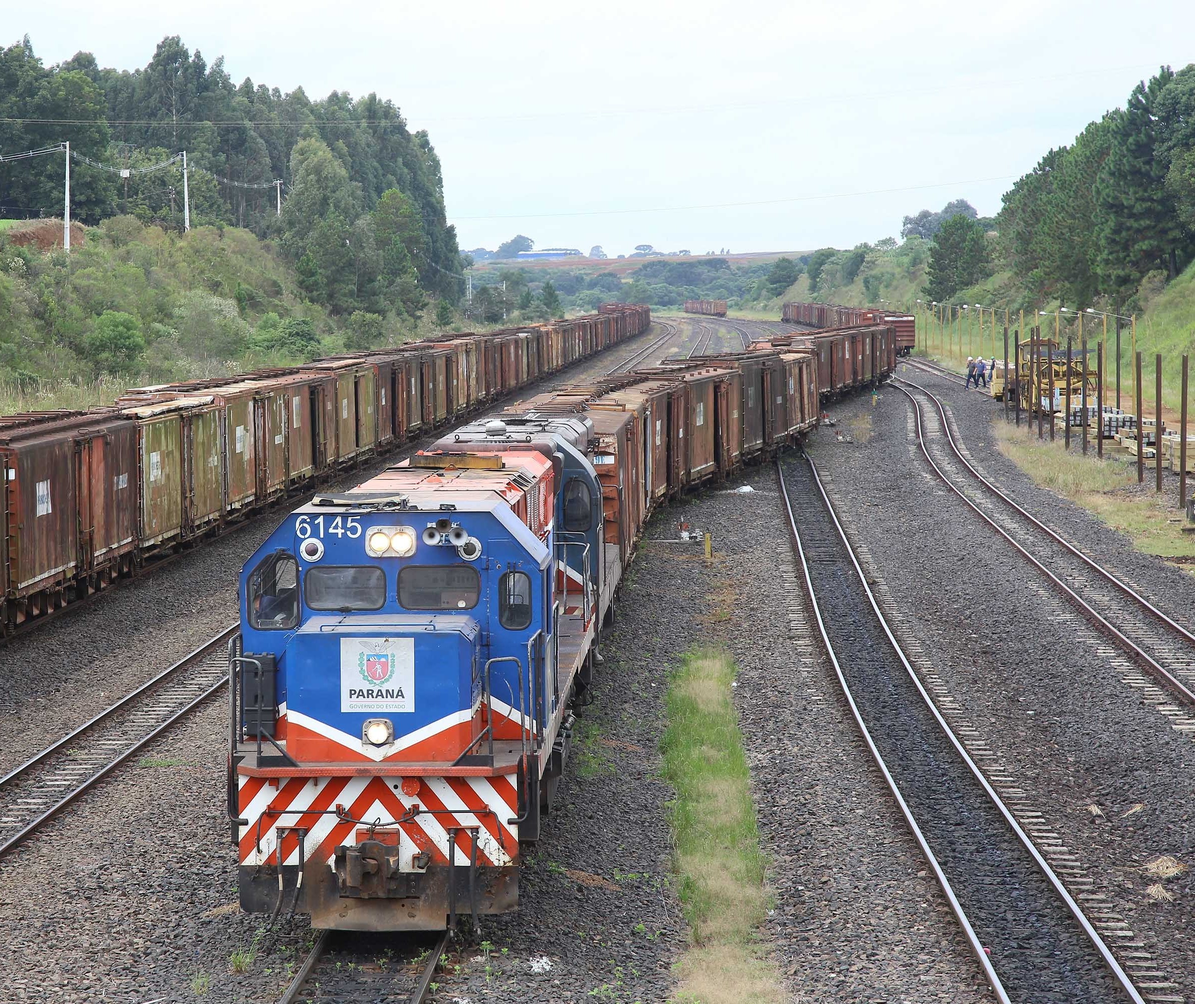 Estrada de Ferro Paraná Oeste é qualificada em programa de concessões