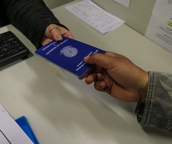 Confira as vagas abertas nesta segunda (22) na Agência do Trabalhador