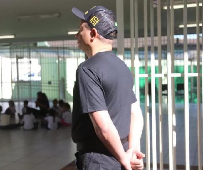 Terminal urbano e rodoviária ganham vigilantes desarmados