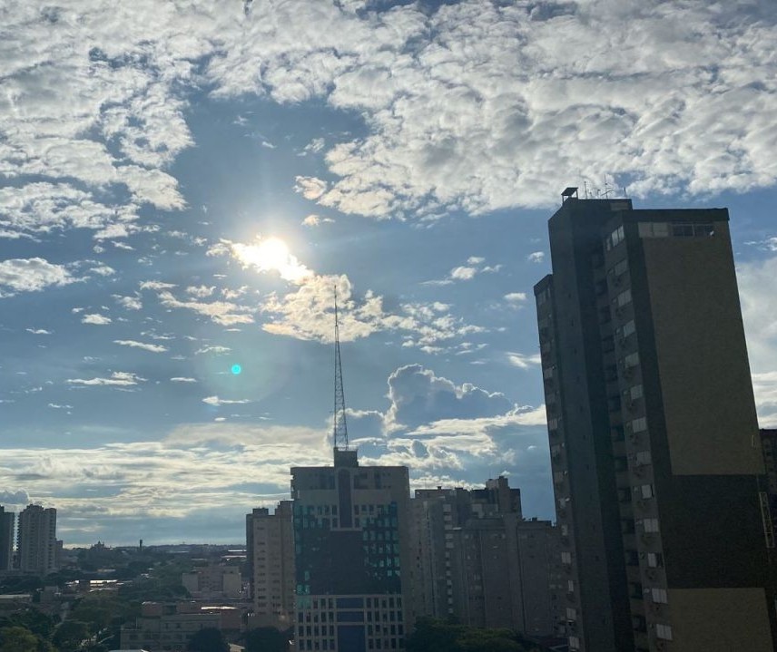 Veja como fica o tempo nesta quinta-feira (23) em Maringá