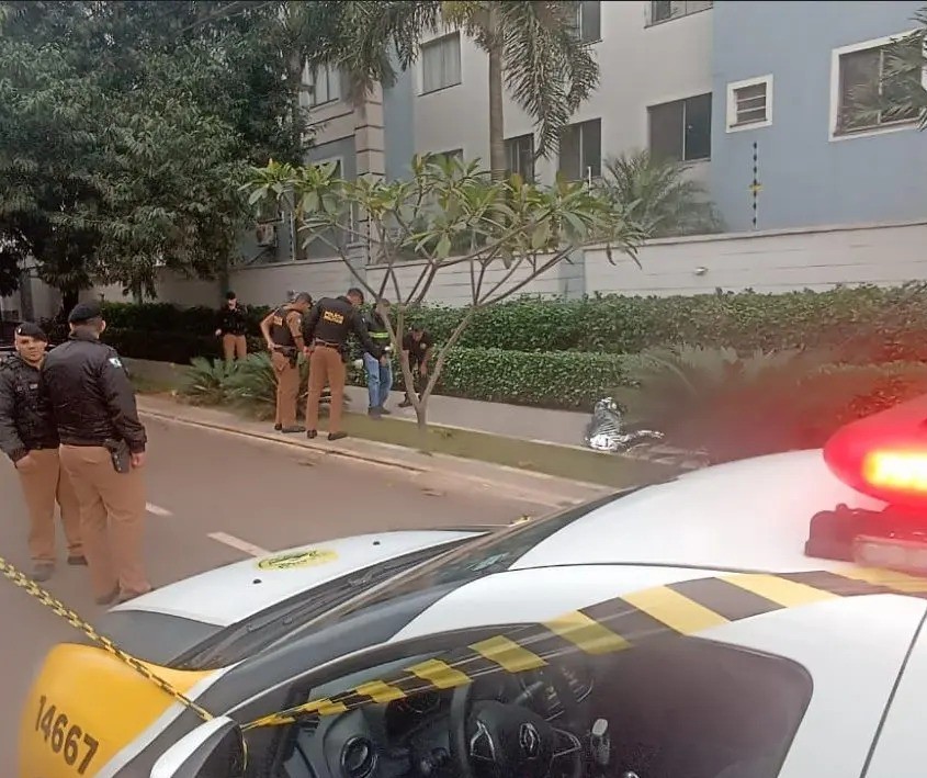Homem é executado com tiros de fuzil na Avenida São Paulo, em Maringá