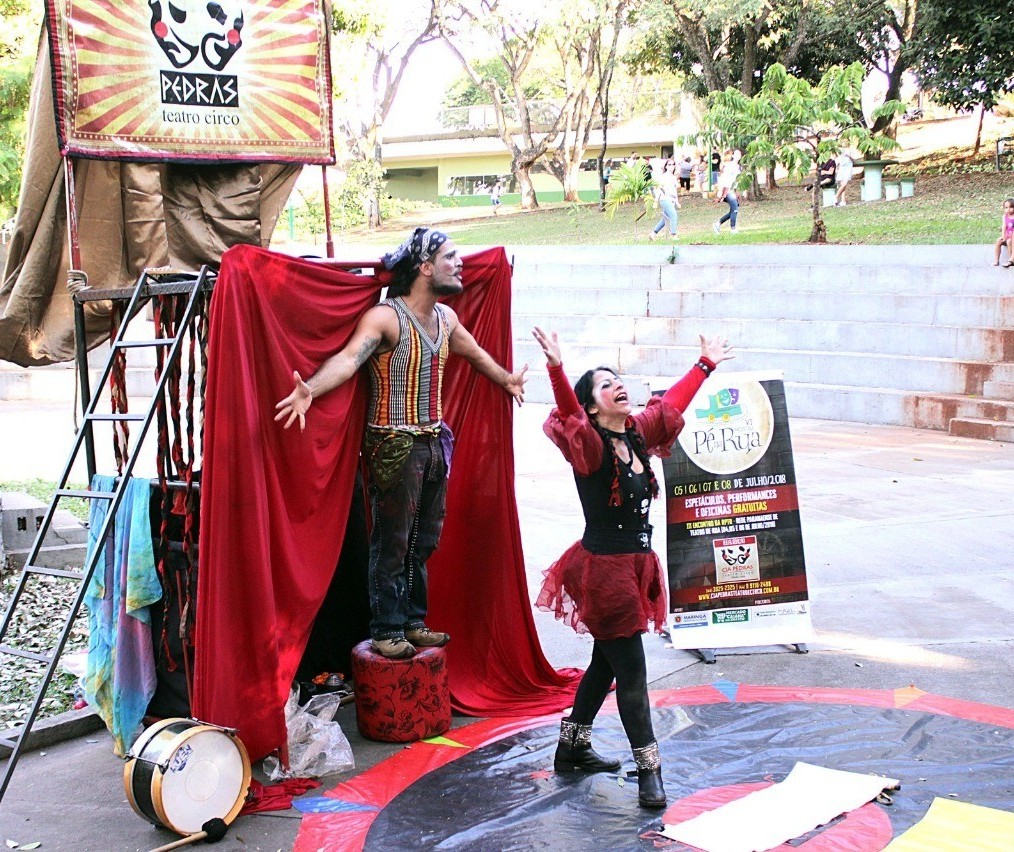 Mostra de teatro e circo promove sete apresentações em Maringá