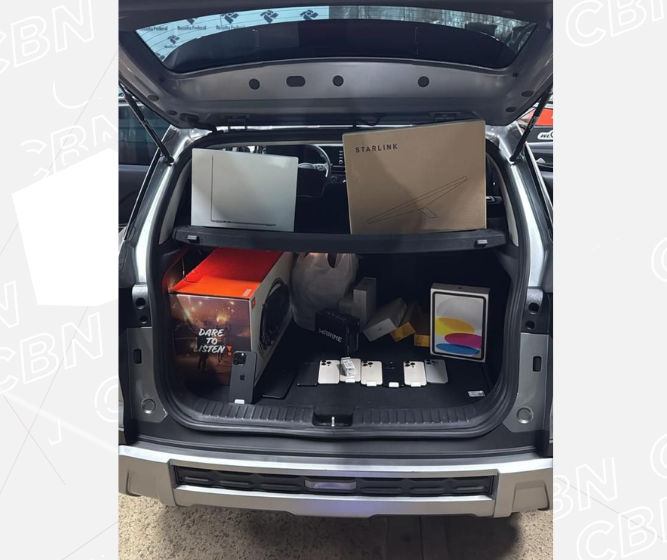 Carro apreendido pela RF escondia R$ 800 mil em smartphones