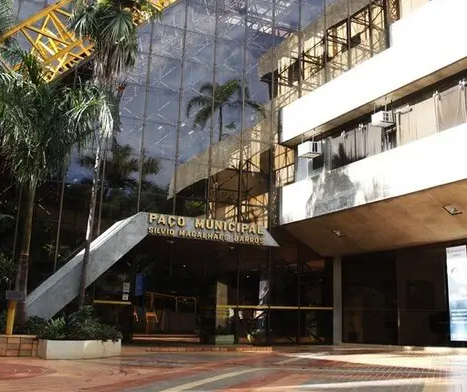Saiba o que abre e fecha no feriado prolongado em Maringá