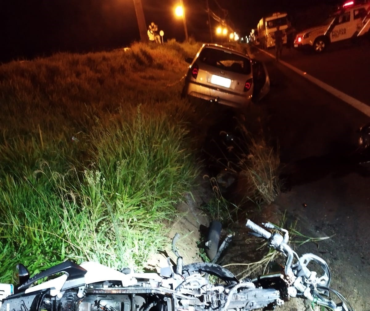 Acidente com moto mata dois adolescentes na Estrada Bonfim