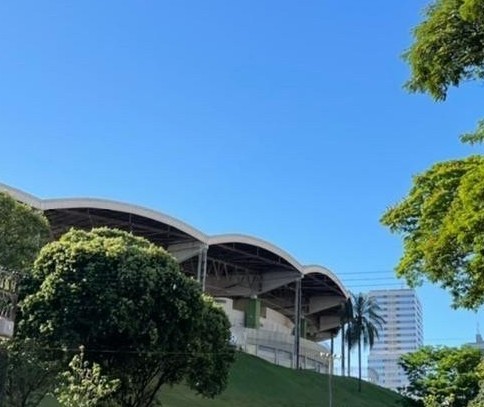 Sábado (17) de temperatura alta em Maringá