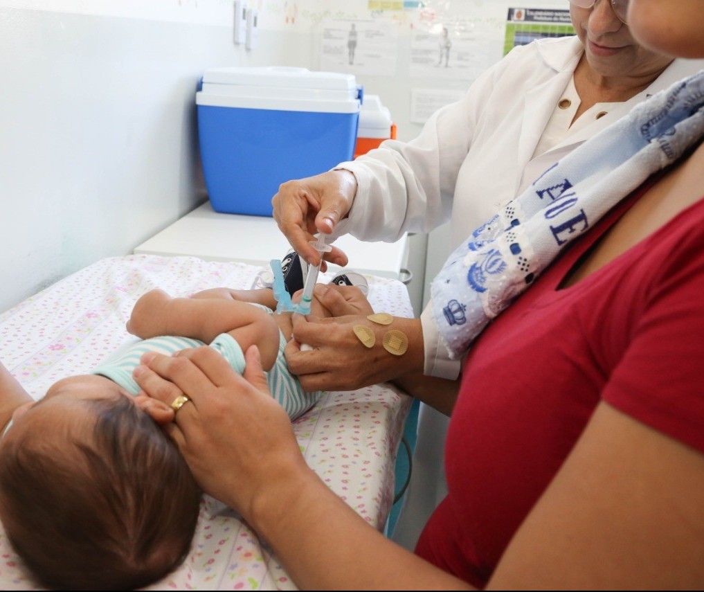 Saúde muda esquema de aplicação das vacinas Tríplice Viral, BCG e Pólio