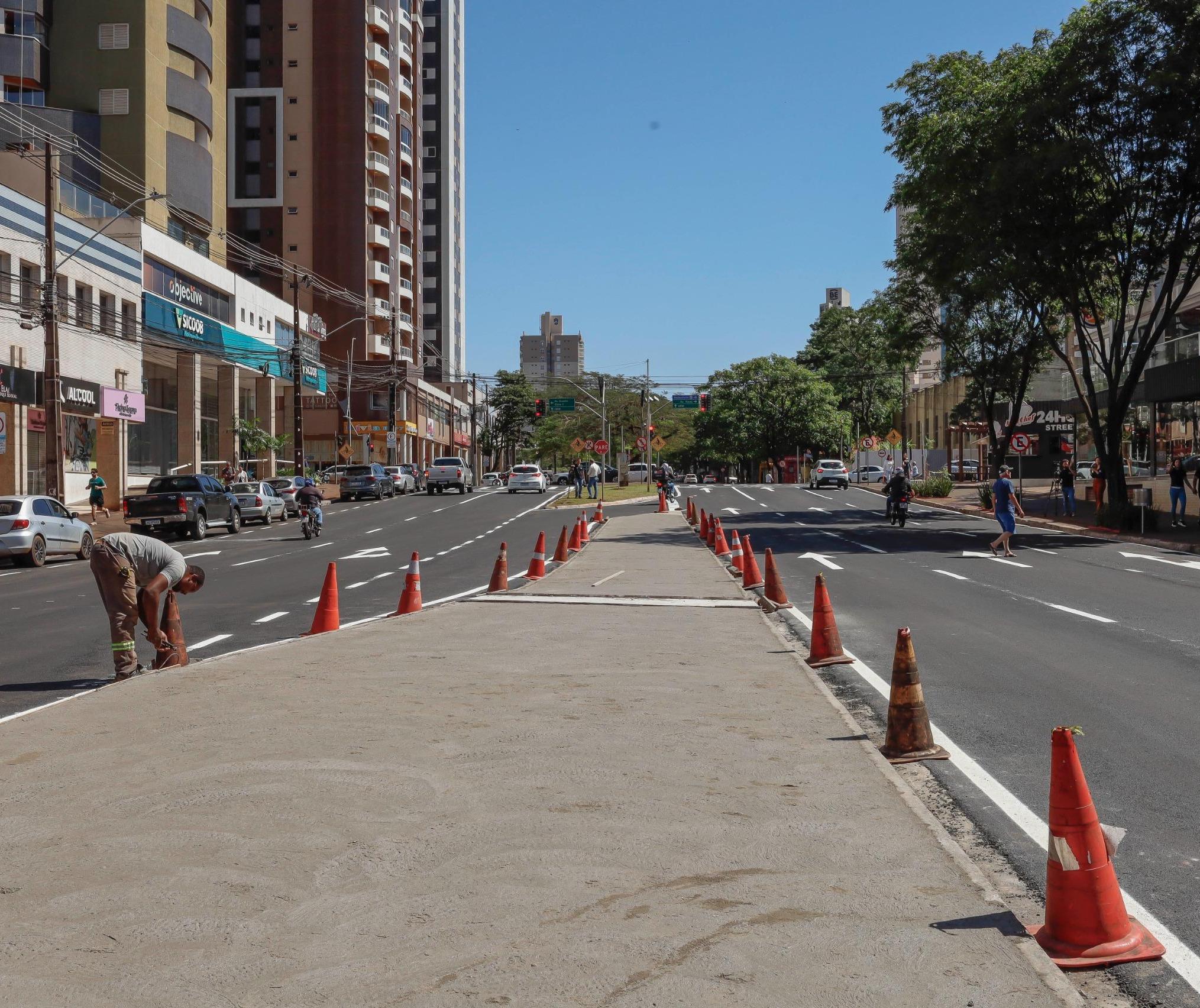 Avenida São Paulo é liberada com canteiro central restaurado e melhorias