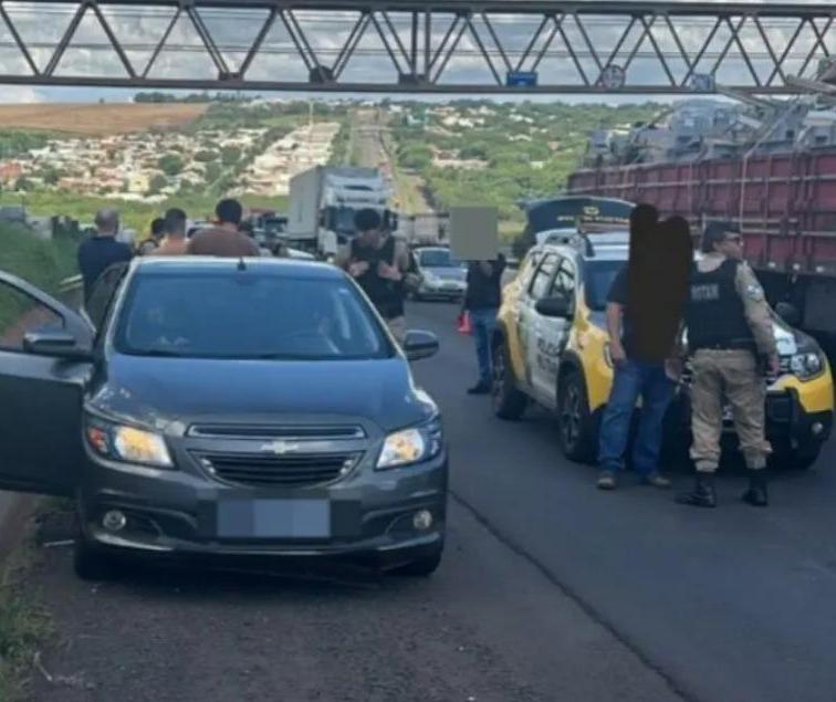 Dois homens são mortos e um policial ferido em confronto no Contorno Norte