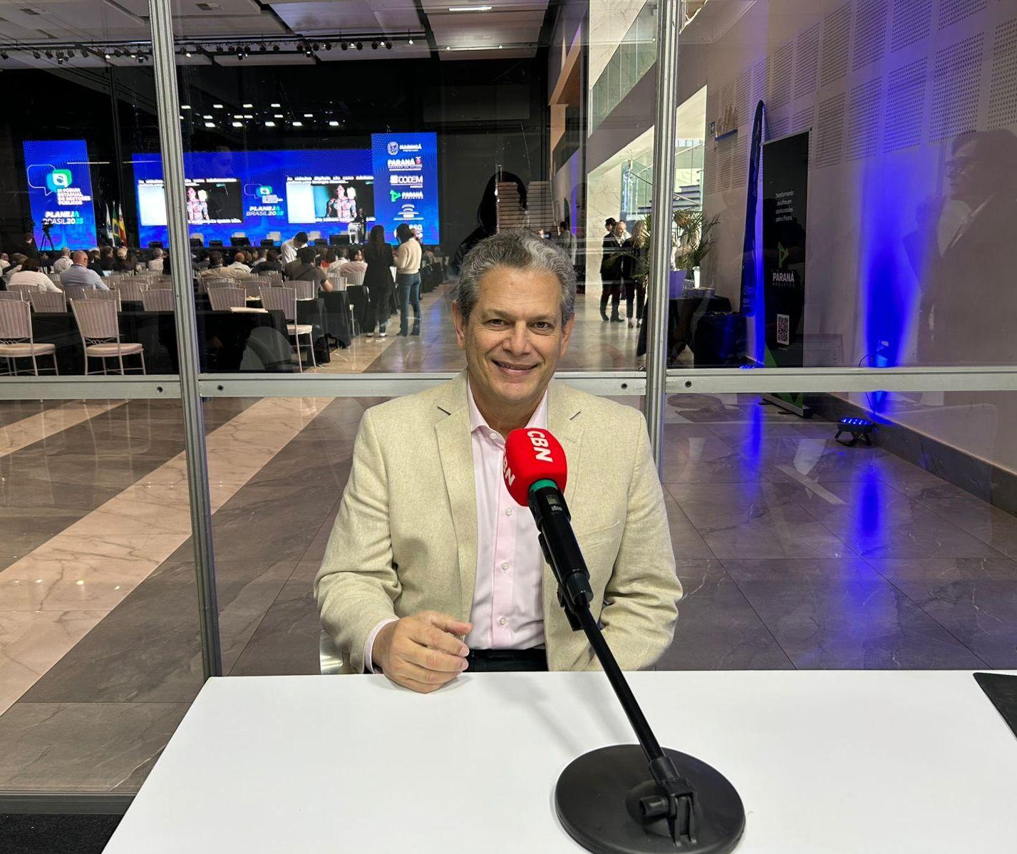 Planeja Brasil pensa o país do futuro agora, diz prefeito