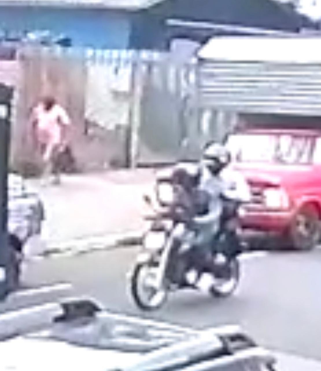 Dupla fugiu em uma moto por avenidas centrais de Maringá – Foto: Divulgação Polícia Civil