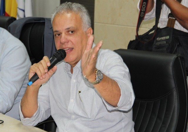 Fernando Rezende continuará respondendo pela superintendência do Aeroporto Regional de Maringá (foto: Andye Iore/PMM)