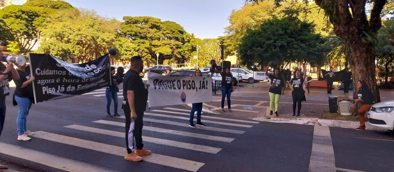 Manifestação pelo Piso da Enfermagem não incluia enfermeiros