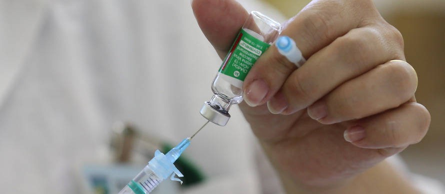 Maringá recebe nesta segunda-feira (2), 7.141 doses de vacina contra a Covid-19