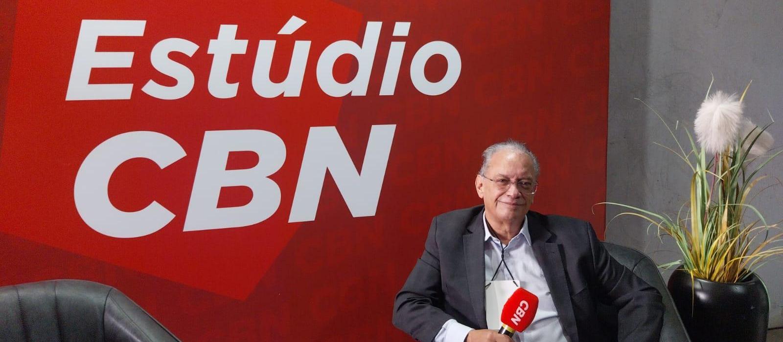 Palestrante fala sobre a indústria do café no Ca Fe On