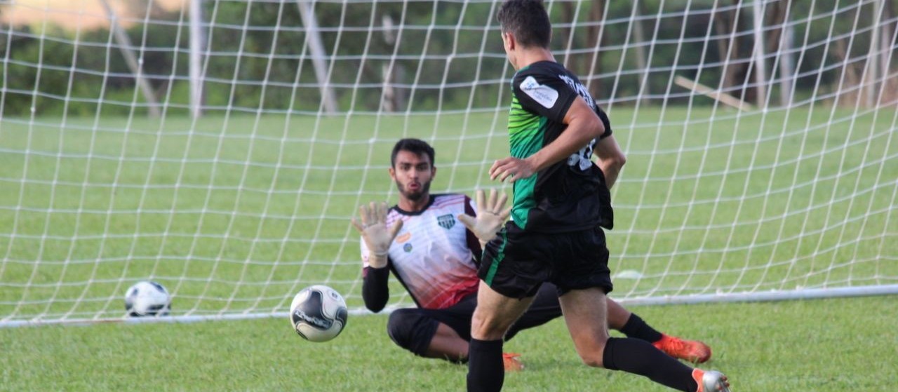 Maringá FC encara o invicto Foz do Iguaçu em casa