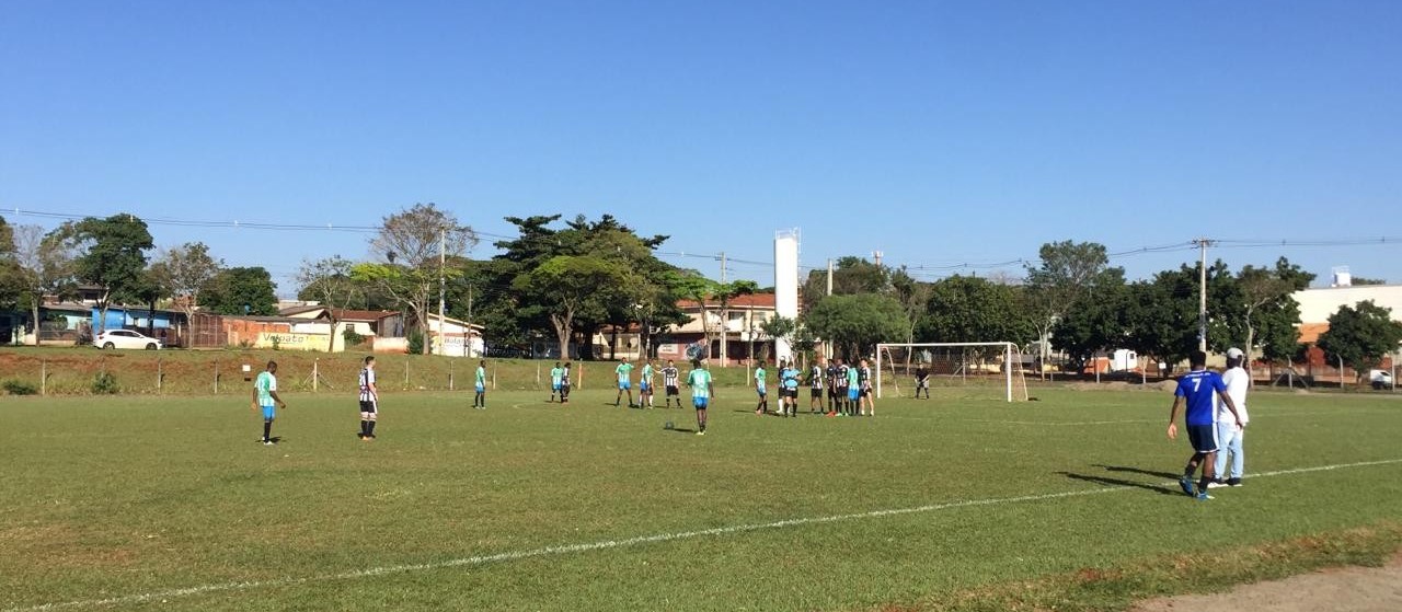 Torneio reúne refugiados em Maringá