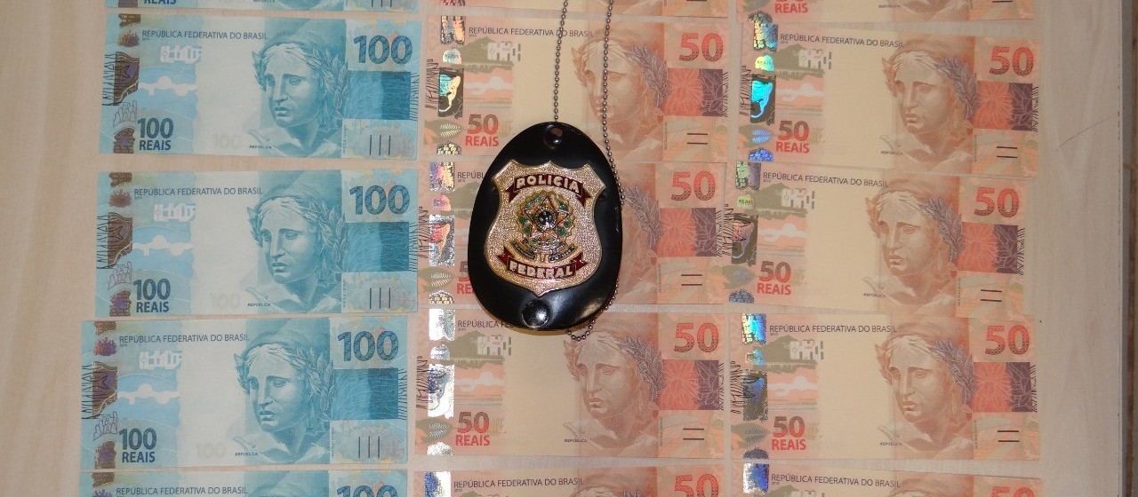 Jovem é preso em flagrante com mais de R$ 1 mil em notas falsas