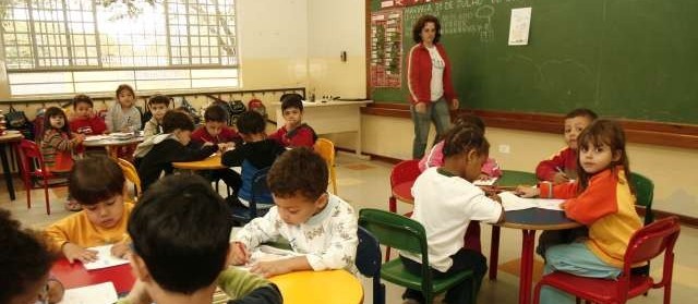 114 diretores de escolas e creches de Maringá tomam posse nessa quarta-feira (7)