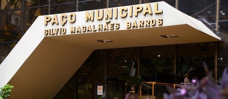 Ponto facultativo no serviço municipal em Maringá será na sexta (30) 