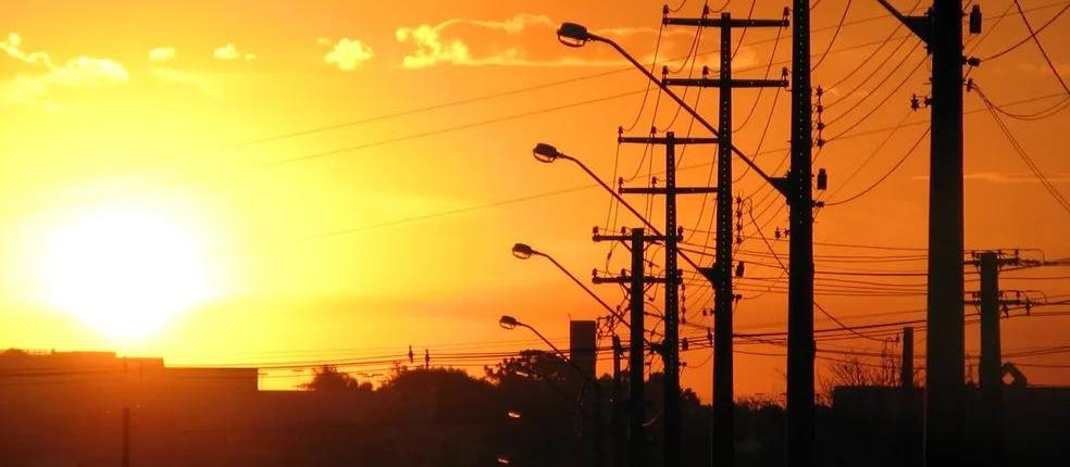 Confira dicas para diminuir o consumo de energia no verão