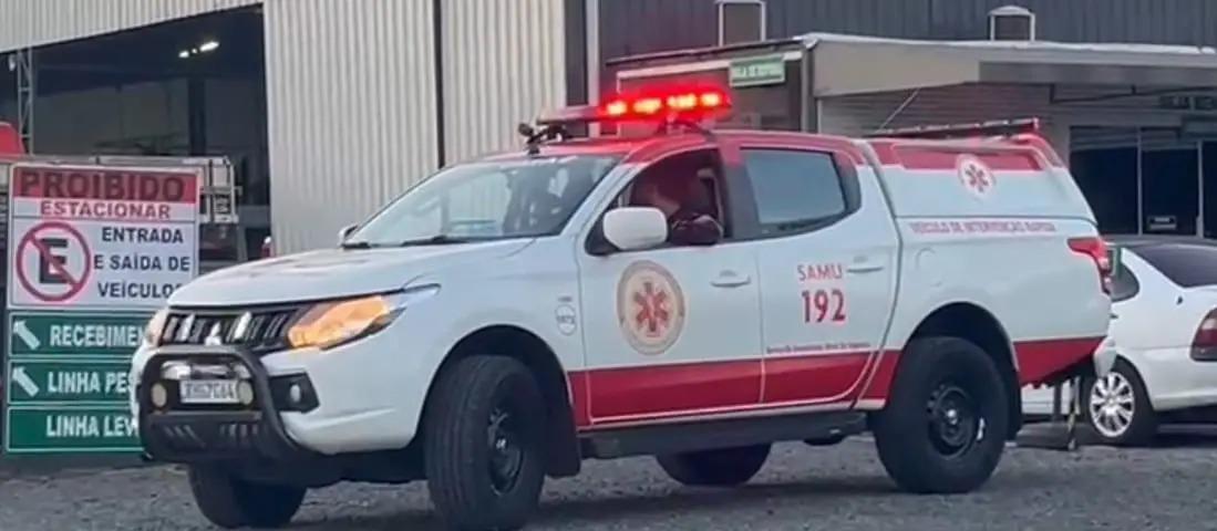 Trabalhador tem perna esmagada por caminhão em empresa de Maringá