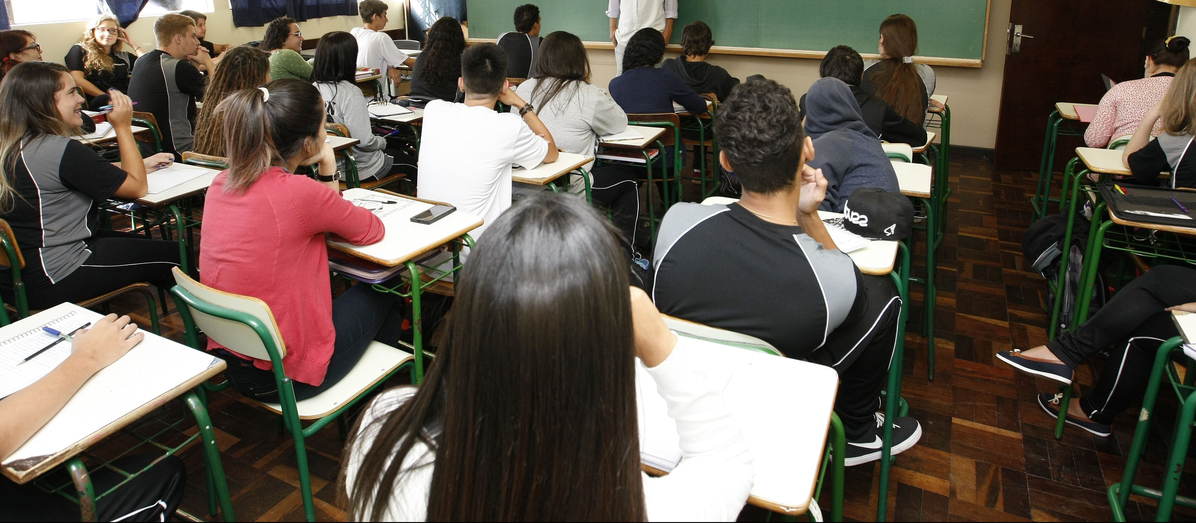 Começa a distribuição de aulas na rede estadual de ensino