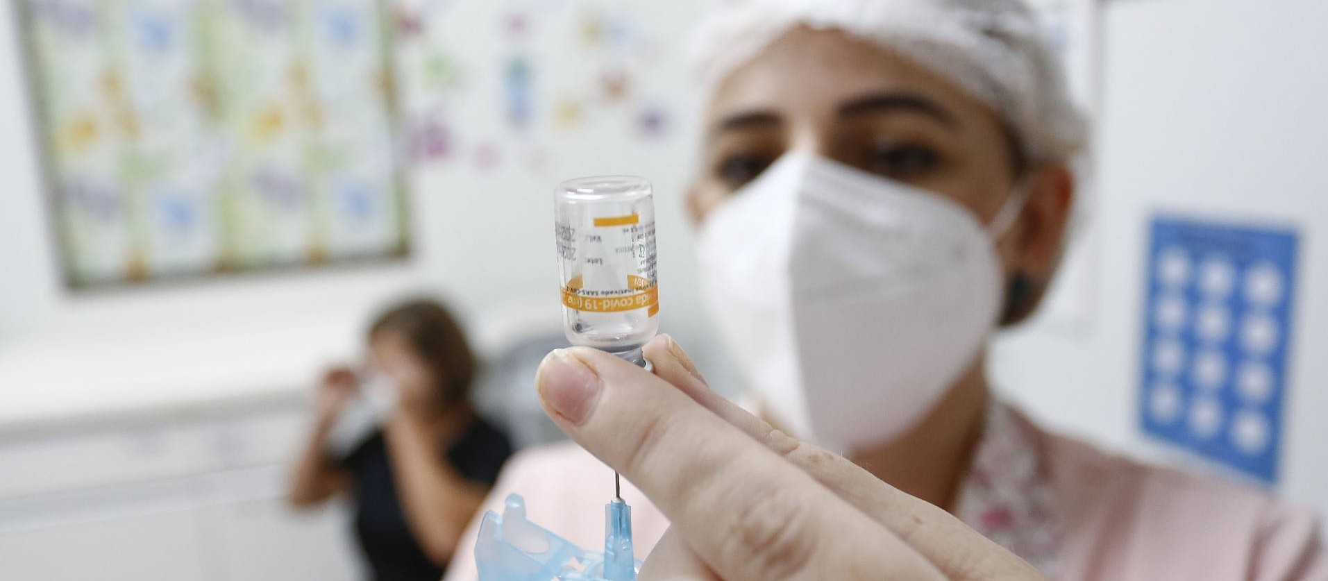 Vacinação da 1º dose contra a Covid-19 será retomada nessa segunda-feira (19)