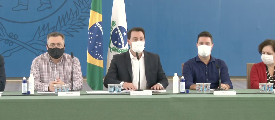 Paraná vive o pior momento da pandemia e só atividades essenciais vão funcionar 