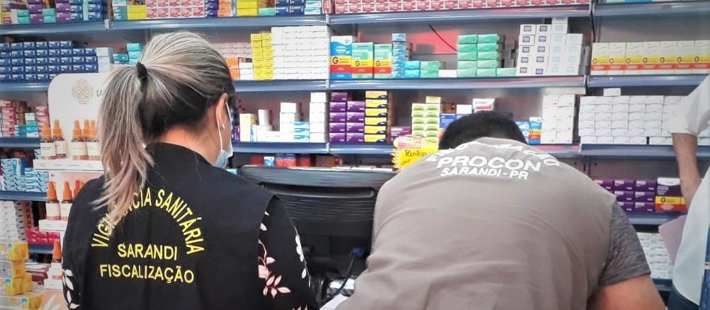 Procon e Vigilância Sanitária flagram irregularidades em farmácias