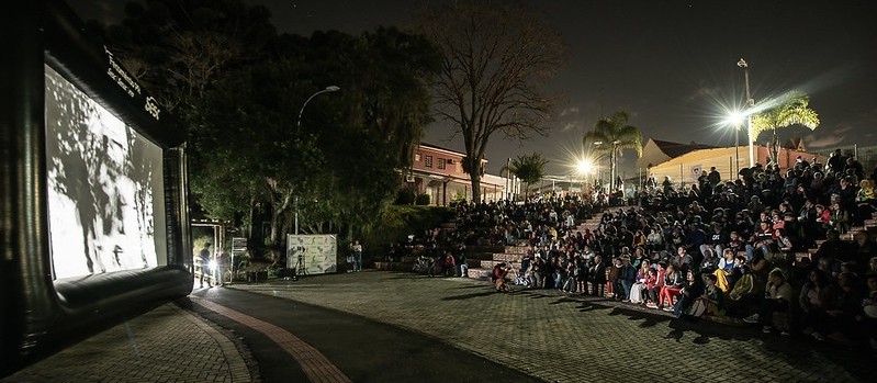 Planaltina do Paraná terá cinema ao ar livre nessa sexta-feira (3)