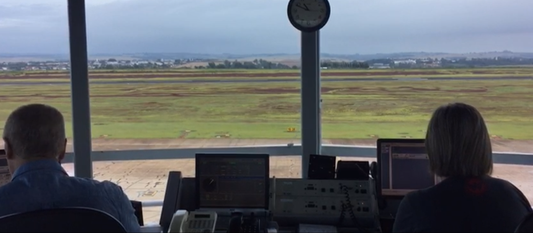 Desde o início deste mês, torre de controle voltou a funcionar 24h por dia