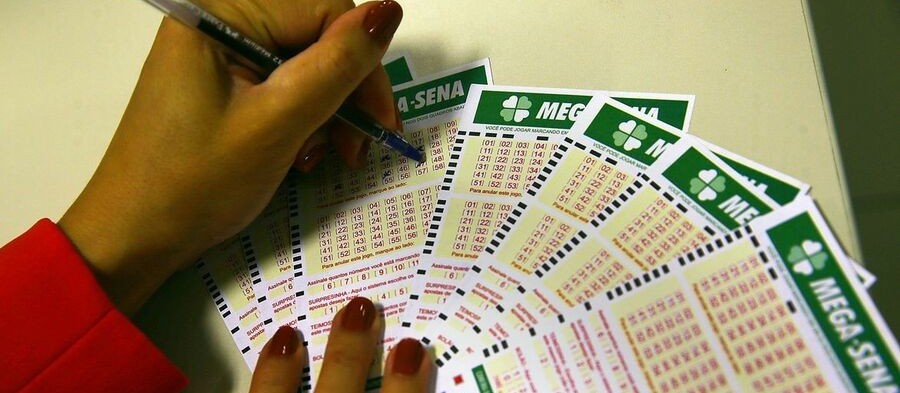 Aposta feita em lotérica de Maringá acerta a quina da Mega-Sena