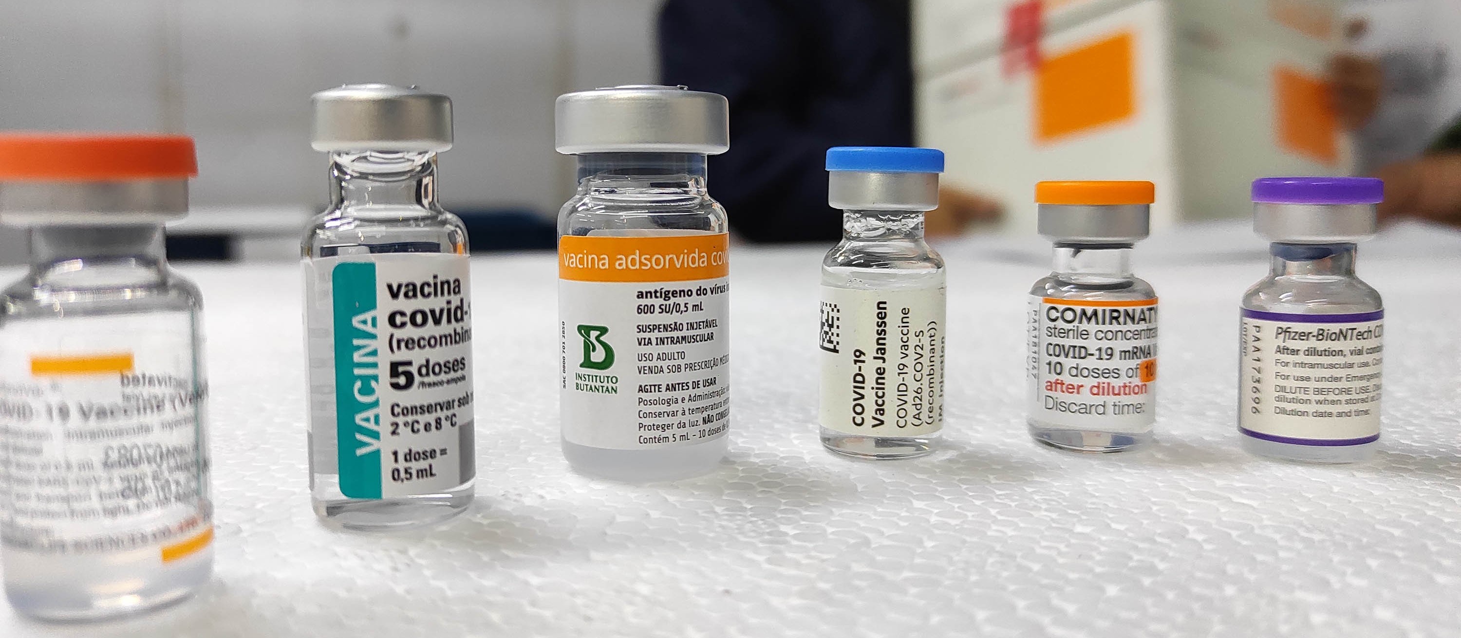 Regionais de Saúde recebem mais 110 mil doses de vacinas contra Covid-19