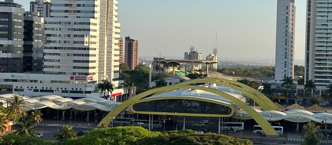 Termômetros devem registrar 33º C nesta segunda-feira (11) em Maringá 