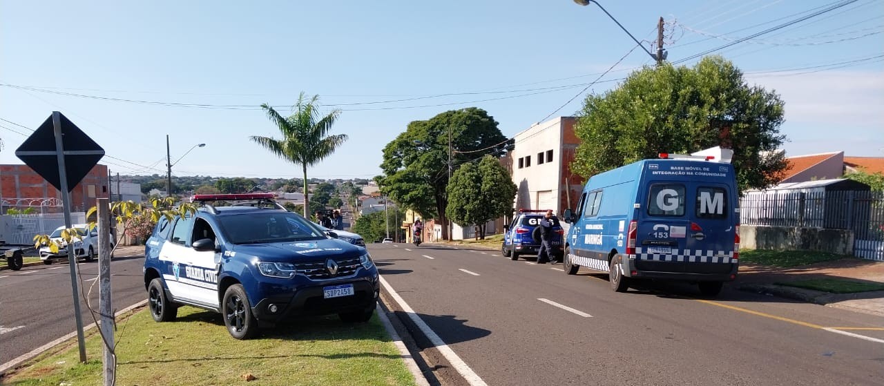 Homem é baleado e sofre acidente de moto durante perseguição em Maringá