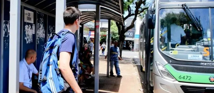 Greve do transporte coletivo é suspensa após audiência de conciliação