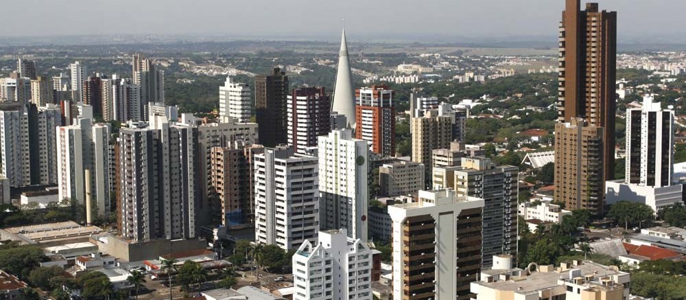 Procura por imóveis aquece setor em Maringá