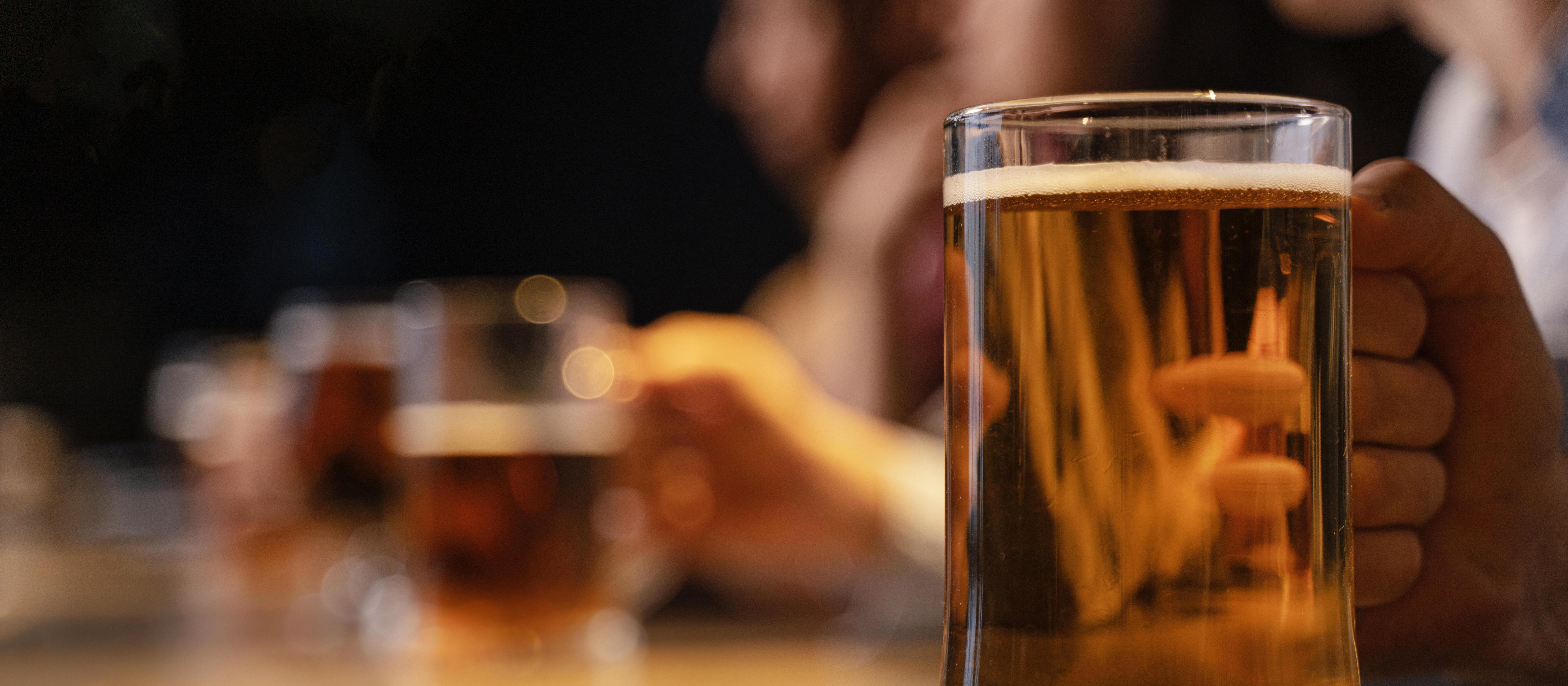 Nenhum caso de intoxicação por metanol no Paraná foi por consumo de bebida adulterada, diz secretário