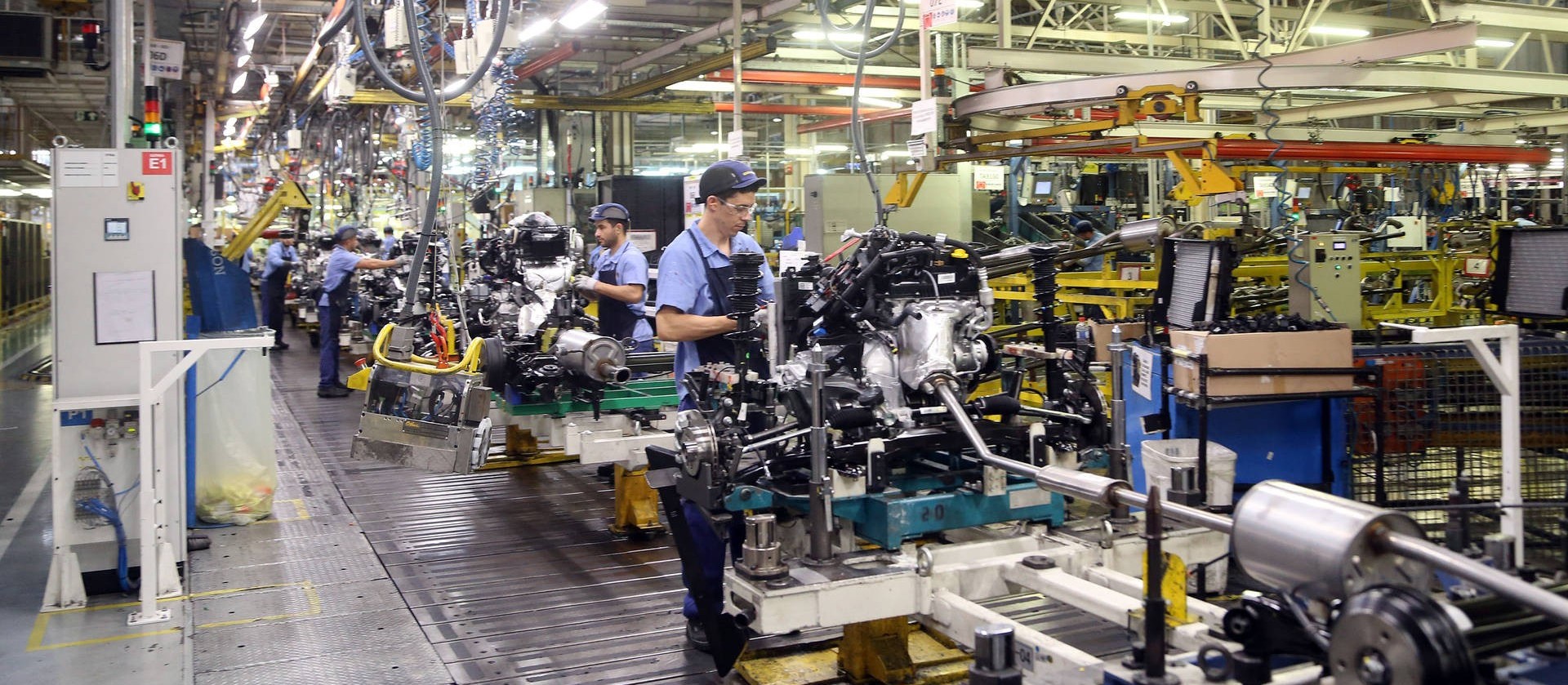 Na contramão do país, produção industrial do Paraná cresce em agosto