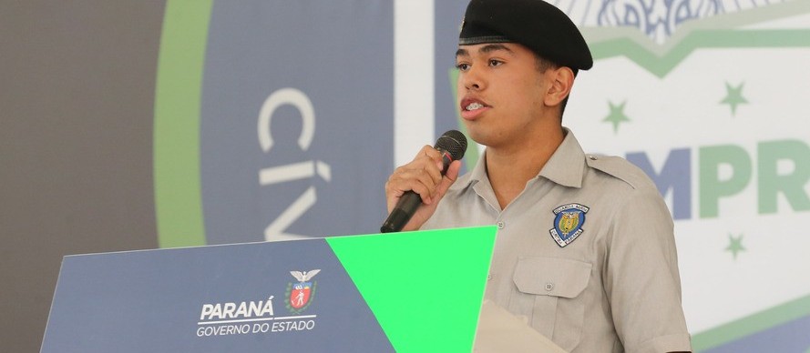 Votação do método cívico-militar em escolas de Maringá e região será retomada